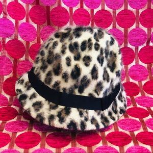Angora Animal Leopard Print Bucket Hat Vintage